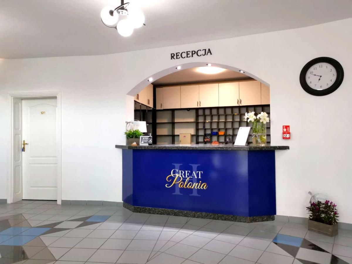 Great Polonia Ustka Bed & Breakfast Exterior photo