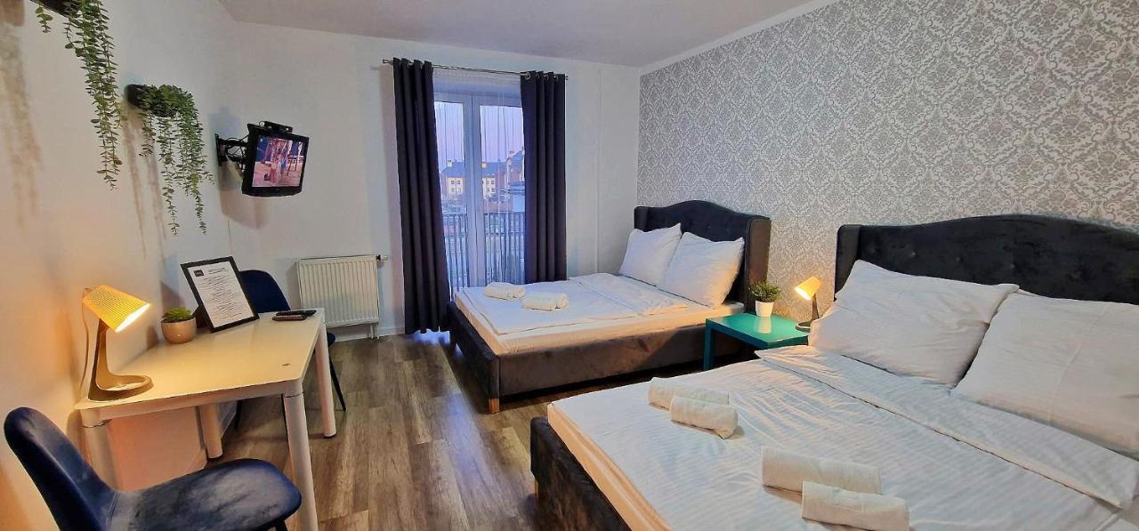 Great Polonia Ustka Bed & Breakfast Exterior photo